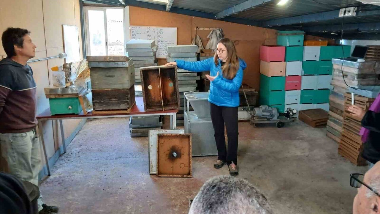 ESKİŞEHİR TARIM VE ORMAN İL MÜDÜRLÜĞÜ TARAFINDAN AÇILIŞ TOPLANTISIYLA BAŞLAYAN BESTHONEY ERASMUS+...