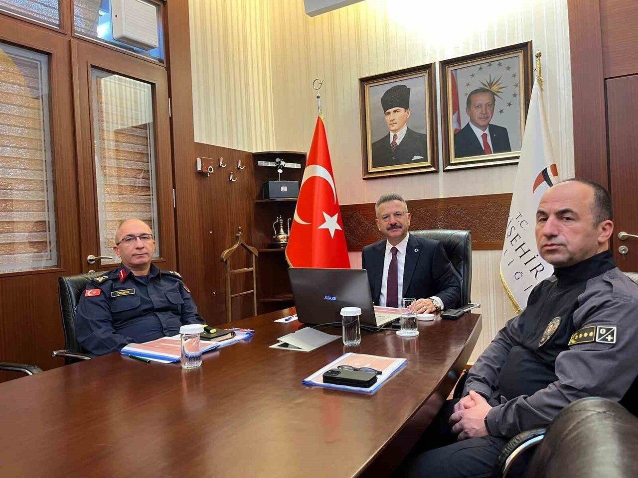 ESKİŞEHİR VALİSİ HÜSEYİN AKSOY, ÖNCEKİ DÖNEMLERLE KARŞILAŞTIRILDIĞINDA BU YIL İL GENELİNDEKİ...