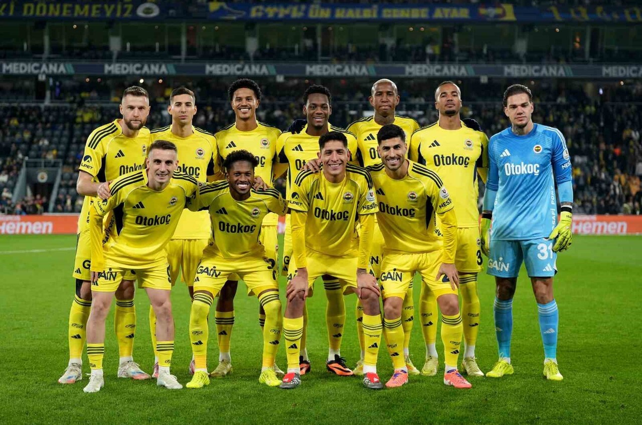 FENERBAHÇE MÜCADELEYE; EDERSON, MERT MÜLDÜR, MİLAN SKRİNİAR, JAYDEN OOSTERWOLDE, ARCHİE BROWN...