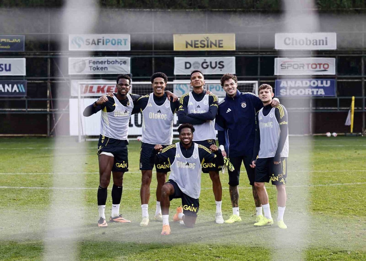 FENERBAHÇE, YARIN AKŞAM DEPLASMANDA RAMS BAŞAKŞEHİR İLE OYNAYACAĞI MAÇIN HAZIRLIKLARINI ÖĞLE...