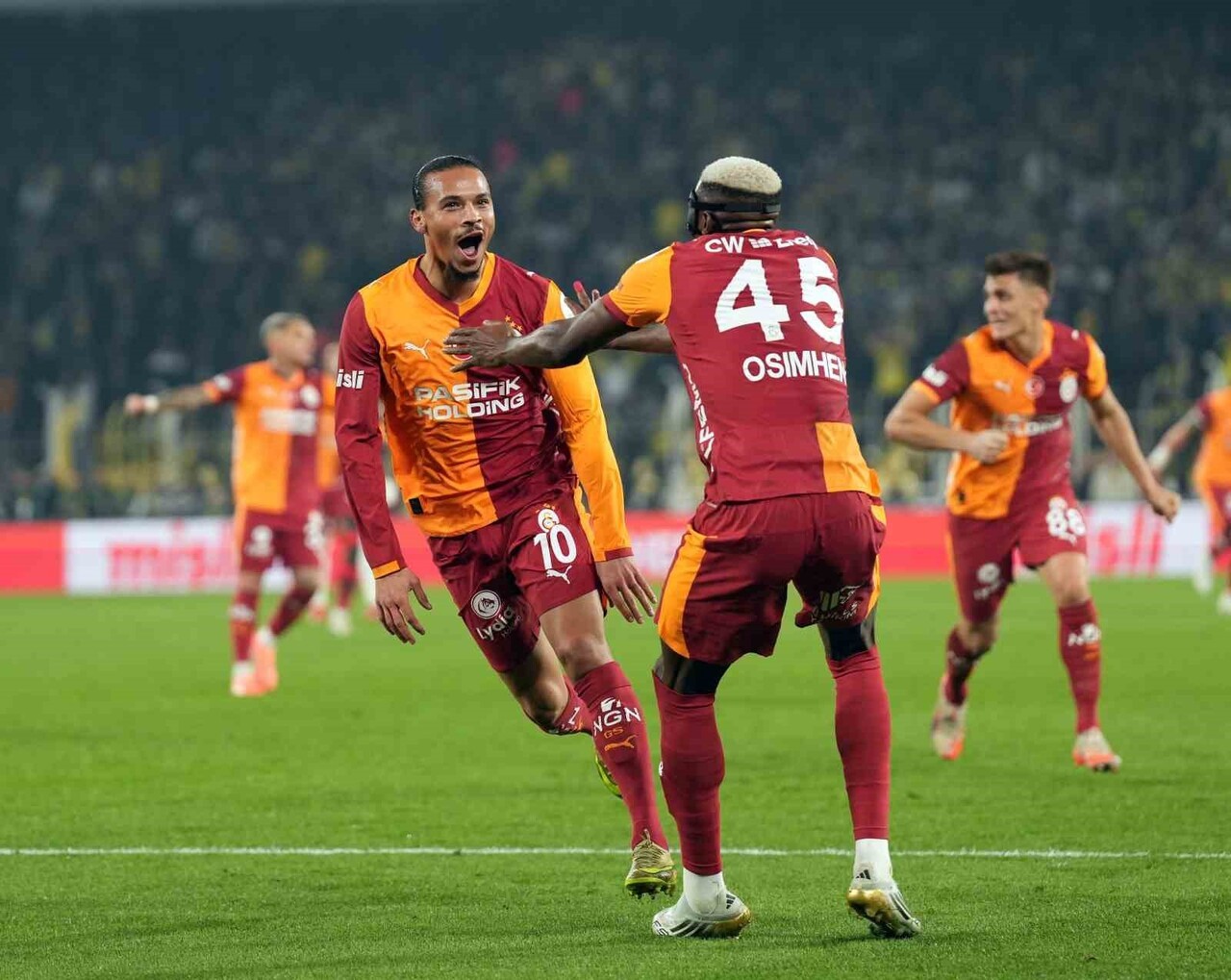 GALATASARAY'IN YENİ TRANSFERLERİNDEN UĞURCAN ÇAKIR, LEROY SANE VE İLKAY GÜNDOĞAN, İLK KEZ...