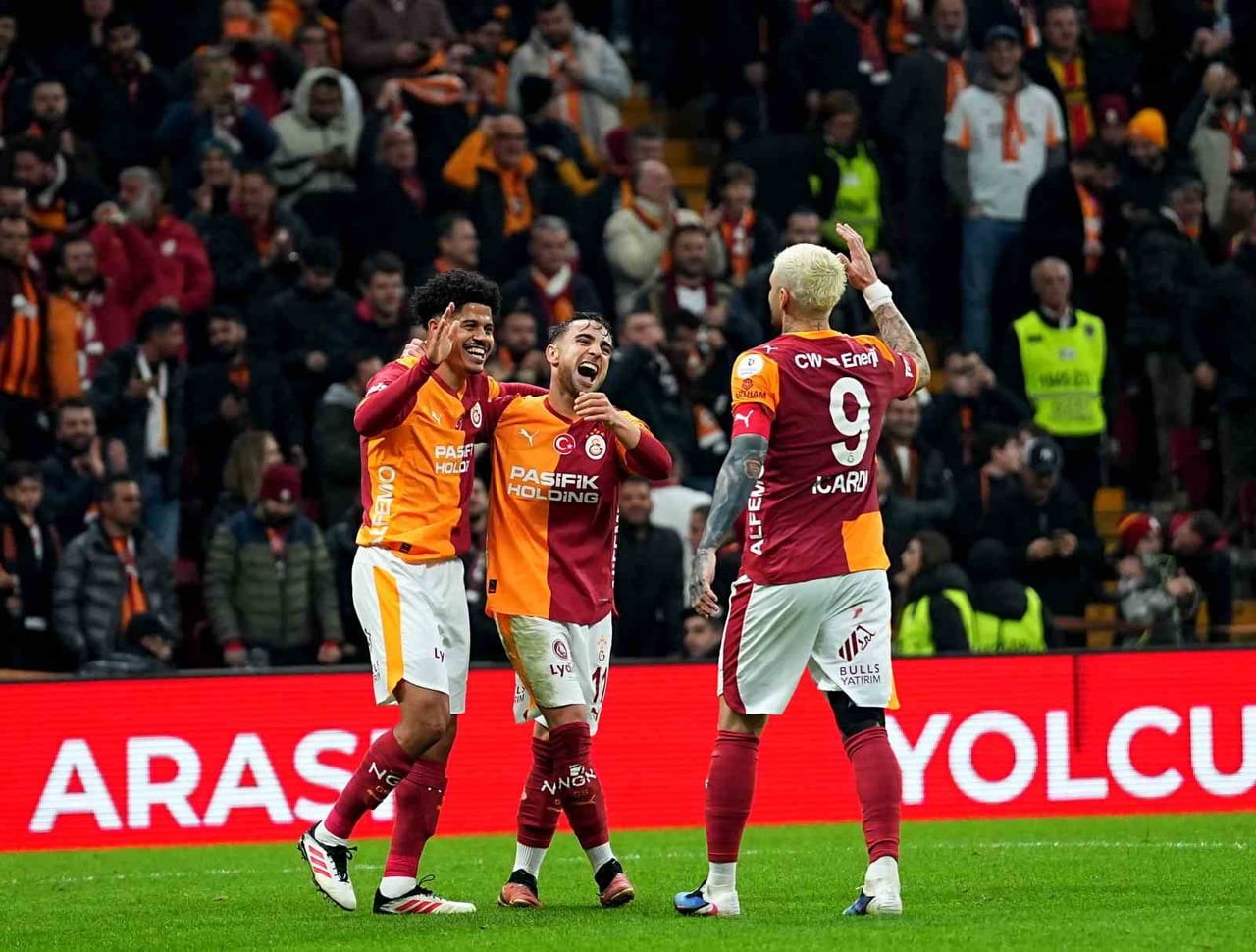GALATASARAY, KASIMPAŞA MAÇIYLA TRENDYOL SÜPER LİG’DE ÜST ÜSTE 3. GALİBİYETİNİ ELDE...