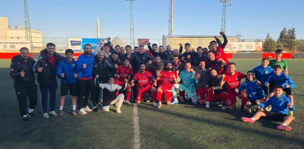 GAZİANTEP ŞEHİTKAMİL BELEDİYESPOR, BÖLGESEL AMATÖR LİG (BAL) 11. HAFTASINDA AĞIRLADIĞI BAHÇESPOR’U...