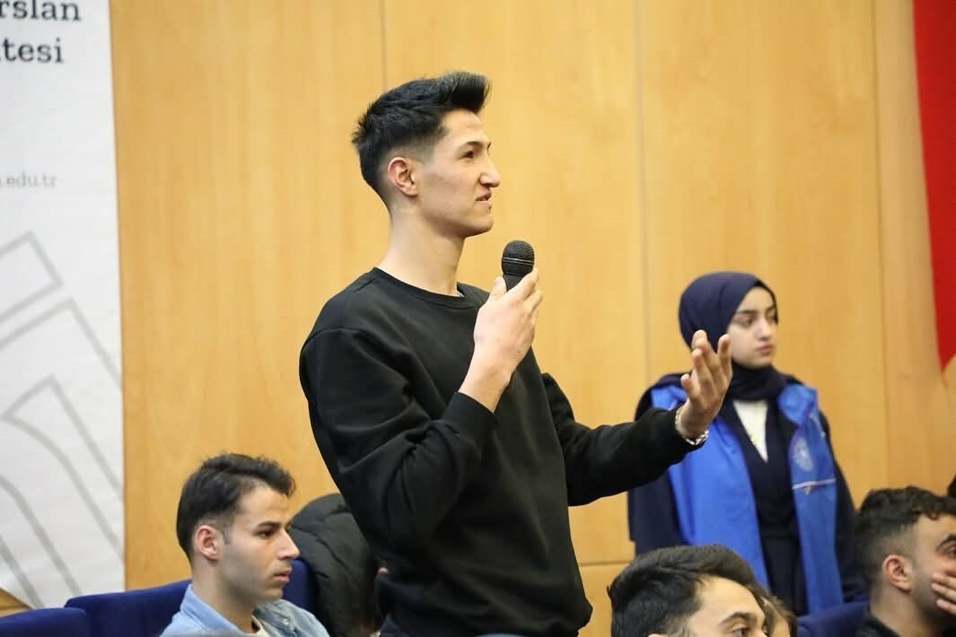 GENÇLİK VE SPOR BAKAN YARDIMCISI ENES EMİNOĞLU, “GENÇLİK VE SPOR BAKANLIĞI OLARAK 81 İLİMİZİN...