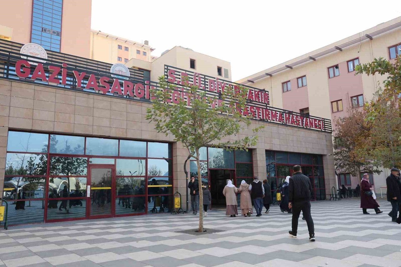 HALK SAĞLIĞI UZMANI HANİFE HİLAL ANDAN, HIV’DEN KORUNMANIN TAMAMEN MÜMKÜN OLDUĞUNA DİKKAT ÇEKEREK...