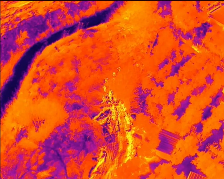 HATAY'DA 5 YIL KESİNLEŞMİŞ HAPİS CEZASIYLA ARANAN ŞAHIS, POLİS EKİPLERİNDEN KAÇARAK SAKLANDIĞI...