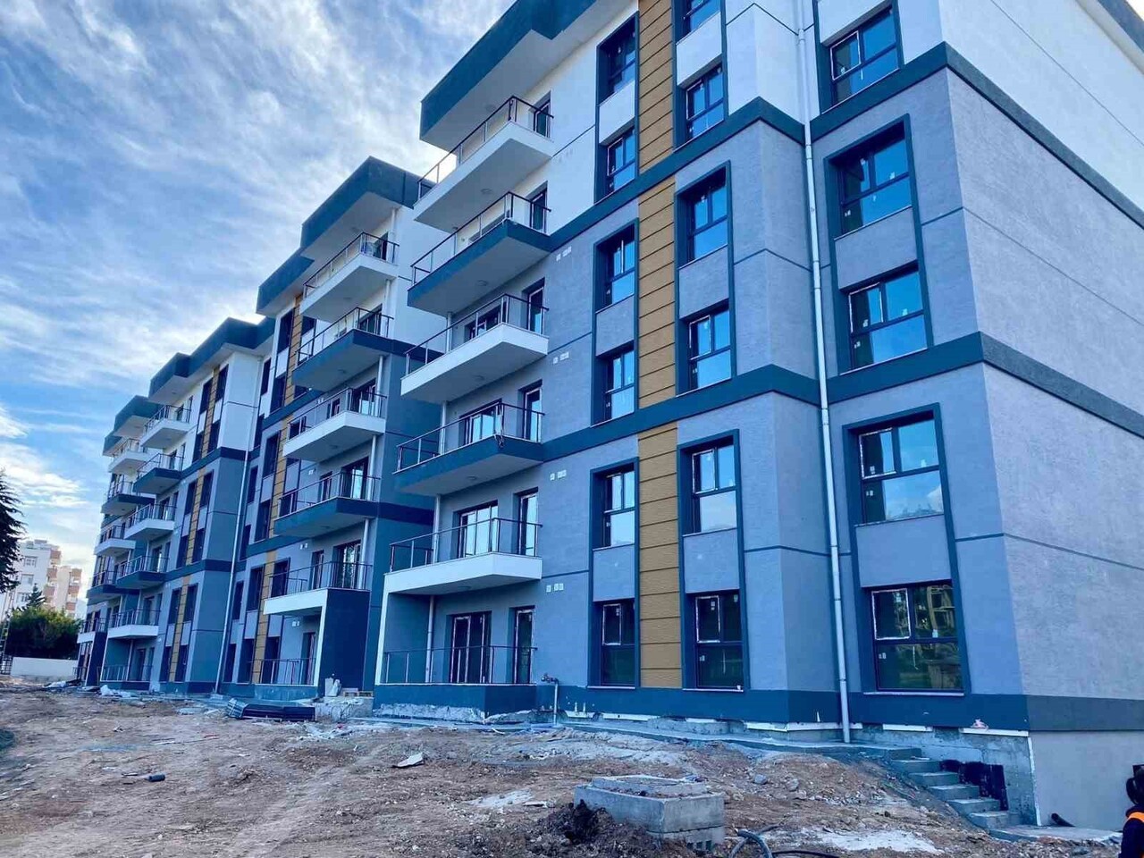 HATAY’IN İSKENDERUN İLÇESİNDE REZERV ALAN OLARAK İLAN EDİLEN BÖLGELERDE TOKİ TARAFINDAN İNŞAAT...