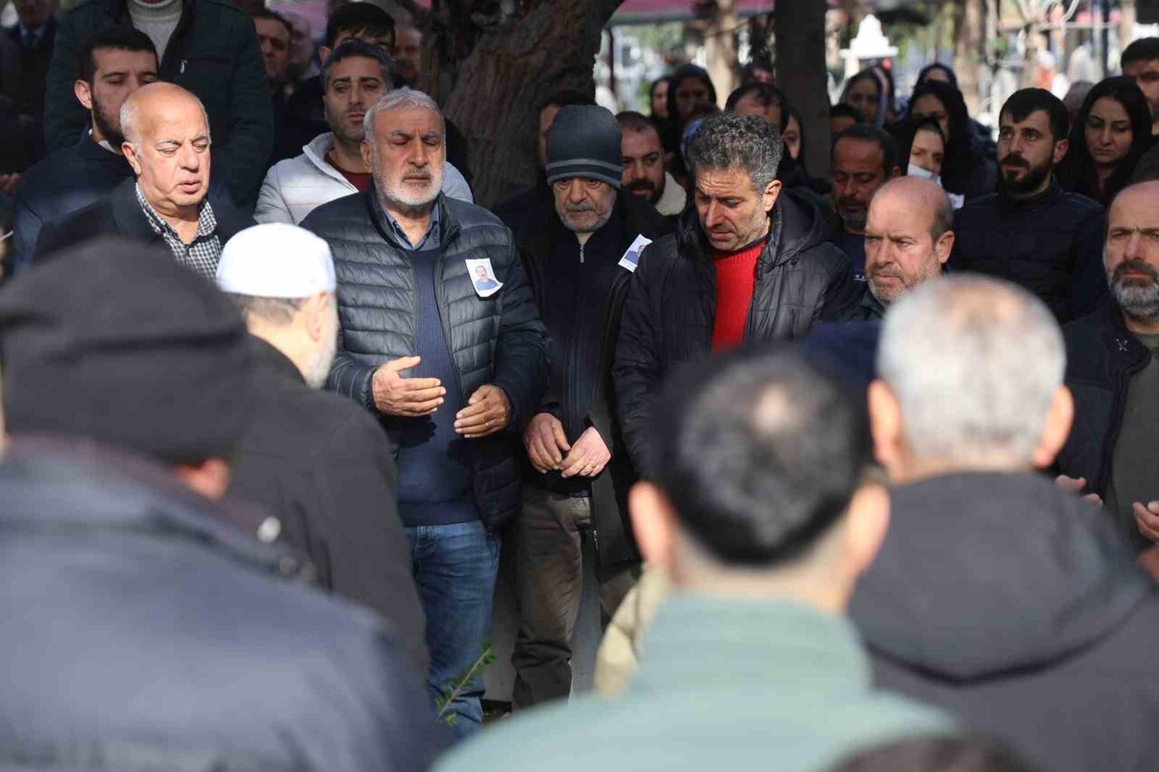 HATAY’IN SAMANDAĞ İLÇESİNDE TEKNEYLE AKDENİZ’E AÇILAN VE 12 GÜNDÜR HABER ALINAMAYAN BALIKÇININ...
