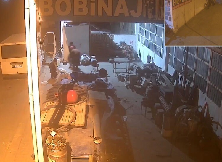 HIRSIZLIK ANLARI İSE İŞ YERİNİN GÜVENLİK KAMERASI TARAFINDAN SANİYE SANİYE KAYDEDİLDİ.