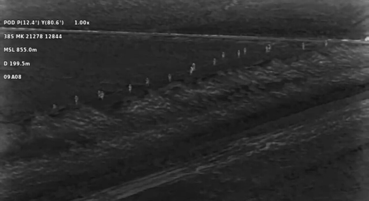 IĞDIR’DA TERMAL KAMERA VE İHA'LARLA KAÇAK GÖÇMEN TESPİTİ:3 ORGANİZATÖR YAKALANDI