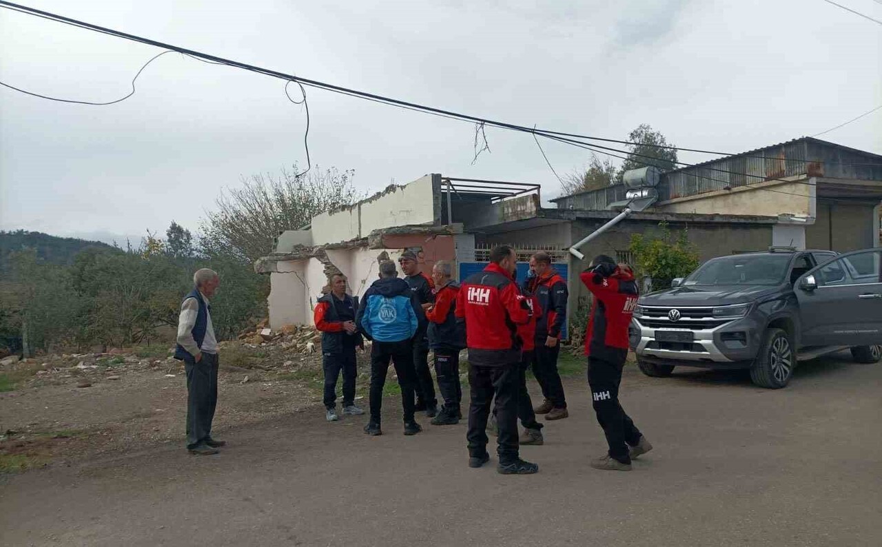 İMAMOĞLU İLÇESİNDE 6 ARALIK'TAN BERİ HABER ALINAMAYAN 72 YAŞINDAKİ ADAM İÇİN EKİPLER SEFERBER...