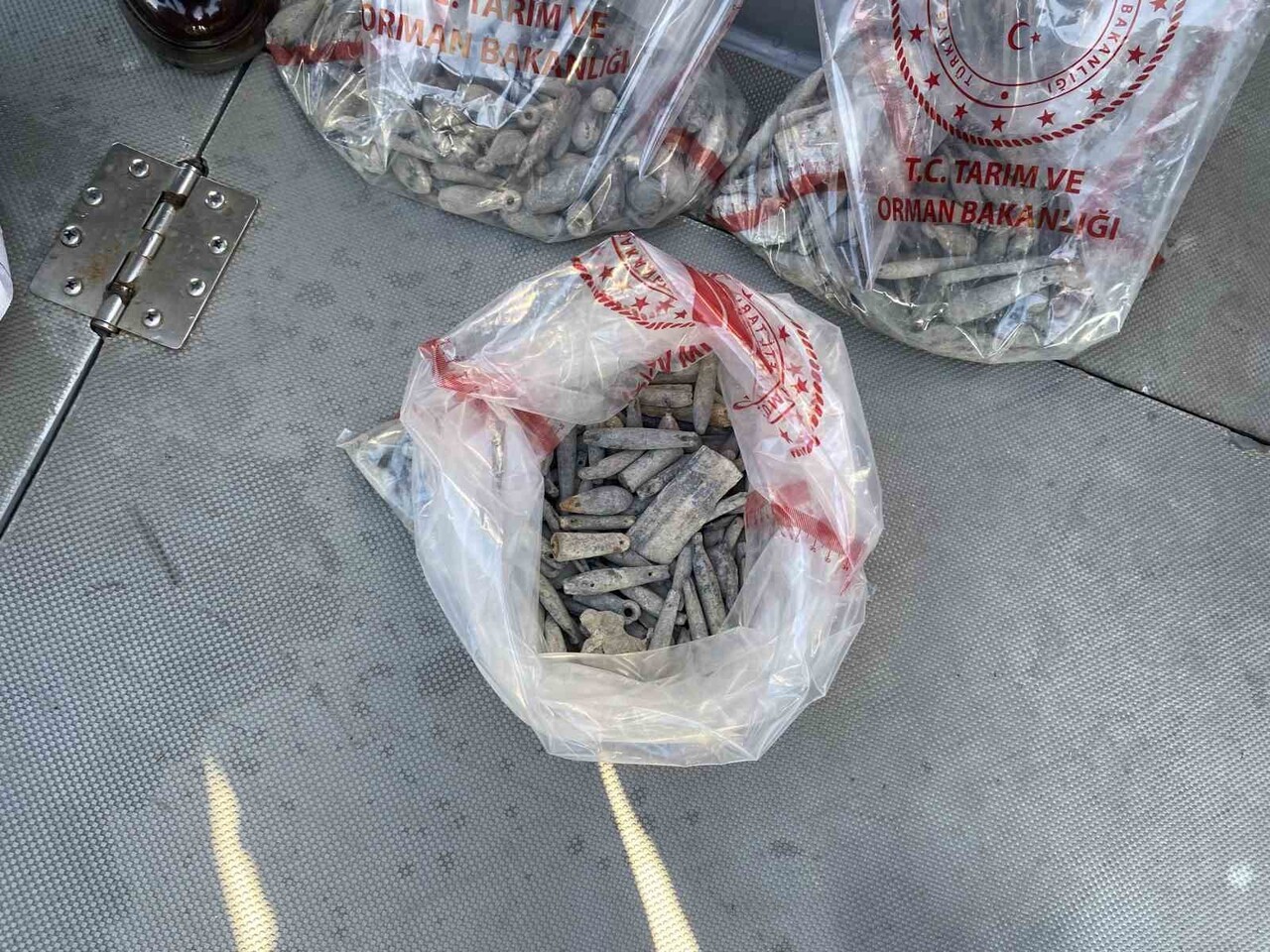 İSTANBUL'DA DENİZ EKOSİSTEMİMİN KORUNMASINA YÖNELİK HALİÇ BÖLGESİNDE BELİRLENEN KOORDİNATLARDA...