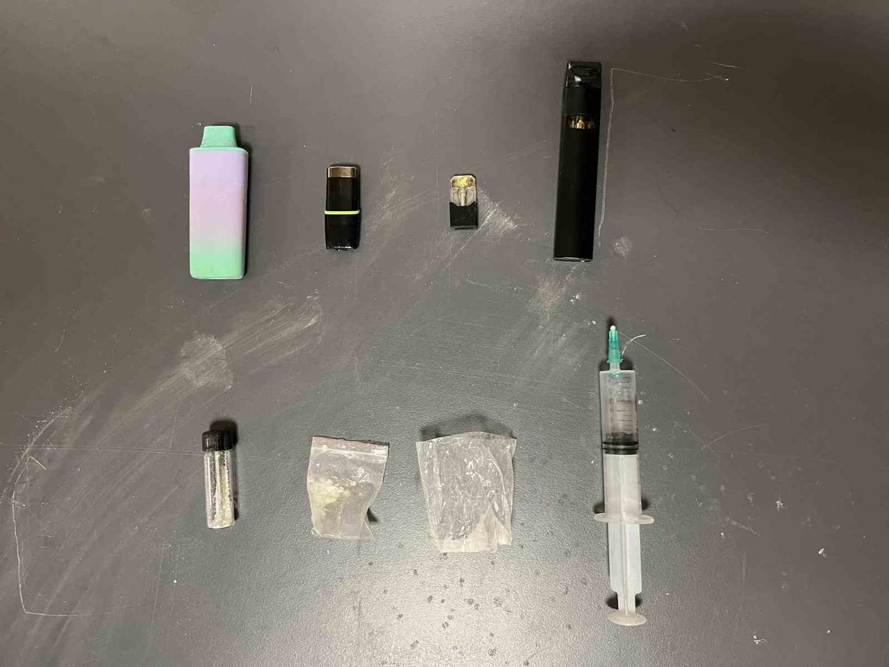 İSTANBUL'DA DÜZENLENEN UYUŞTURUCU OPERASYONUNDA 17 ŞÜPHELİ GÖZALTINA ALINDI. OPERASYON KAPSAMINDA...