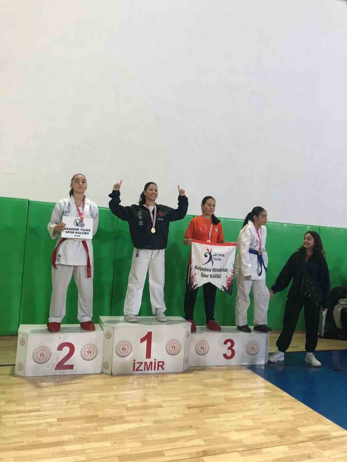 İZMİR’DE DÜZENLENEN İLLER ARASI KARATE ŞAMPİYONASI’NDA EFELER İLÇE MİLLİ EĞİTİM MÜDÜRLÜĞÜ SPOR...