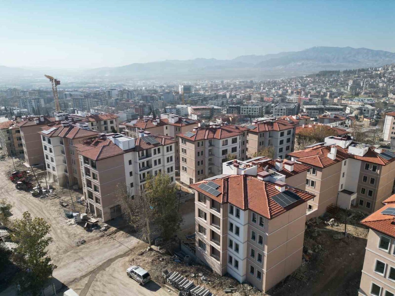 KAHRAMANMARAŞ'IN ESKİ YERLEŞİM YERLERİNDE BAŞLATILAN YERİNDE DÖNÜŞÜM ÇALIŞMALARI ÇERÇEVESİNDE...