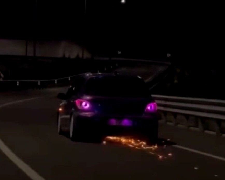 KAHRAMANMARAŞ'TA TRAFİK GÜVENLİĞİNİ TEHLİKEYE ATAN VE BU ANLARI SOSYAL MEDYADA PAYLAŞAN SÜRÜCÜLERE...