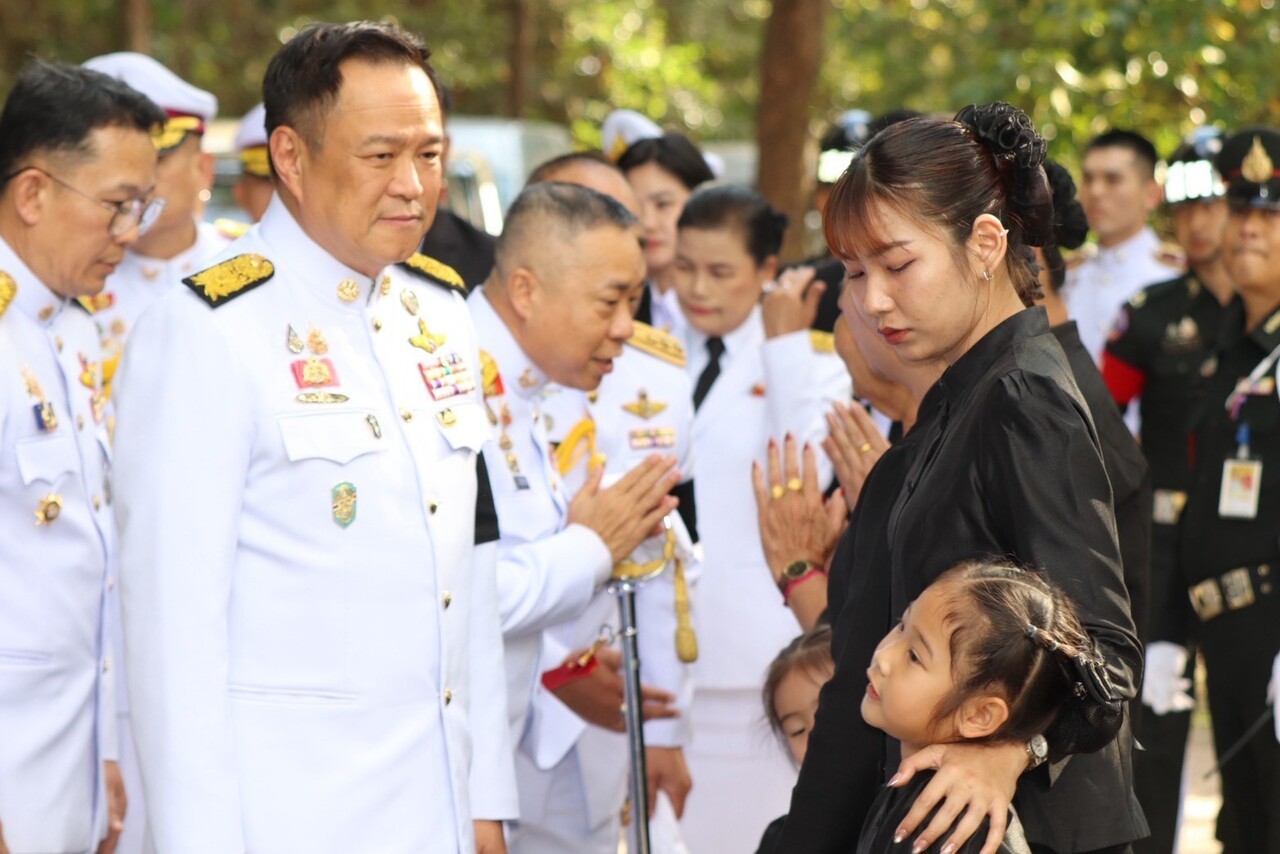 KAMBOÇYA VE TAYLAND ARASINDA DEVAM EDEN ÇATIŞMALARDA CAN KAYBI 20'Sİ TAYLAND, 11'İ KAMBOÇYA'DAN...