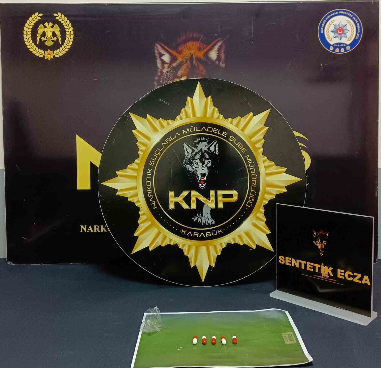 KARABÜK’TE POLİS EKİPLERİNCE DÜZENLENEN OPERASYONLARDA 4 ŞÜPHELİ HAKKINDA İŞLEM YAPILDI, 2 ŞÜPHELİ...