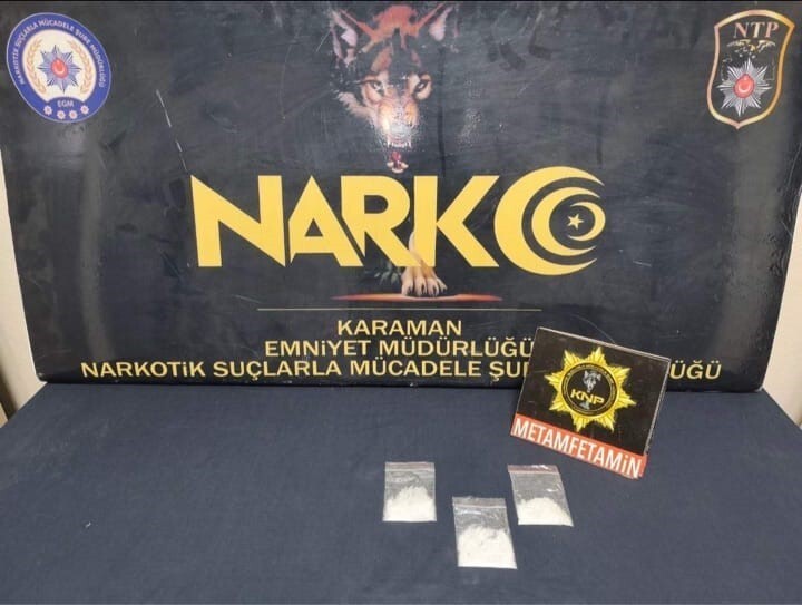 KARAMAN'DA POLİSİN KENT MERKEZİNDE YÜRÜTTÜĞÜ ASAYİŞ UYGULAMALARI ARALIKSIZ DEVAM EDİYOR. YAPILAN...