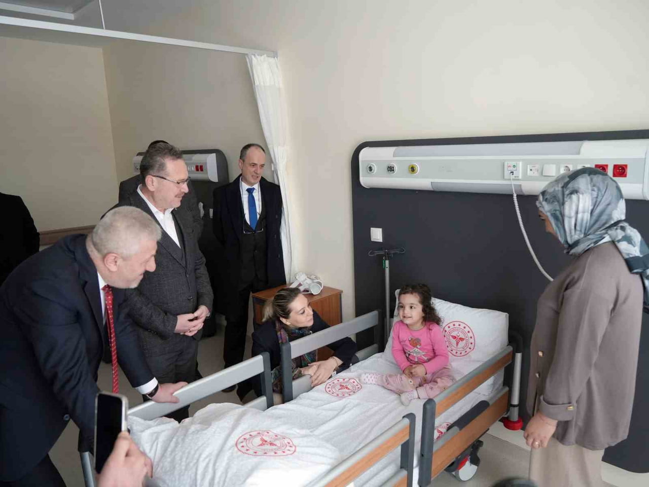 KASTAMONU’DA, 650 MİLYON LİRALIK YATIRIMLA VE SİSMİK İZOLATÖR SİSTEMİYLE İNŞA EDİLEN 250 YATAKLI...