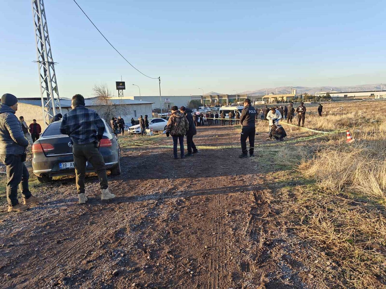 KAYSERİ'NİN HACILAR İLÇESİNDE 1 KİŞİNİN ÖLDÜĞÜ 2 KİŞİNİN İSE YARALANDIĞI SİLAHLI KAVGANIN KOYUN...