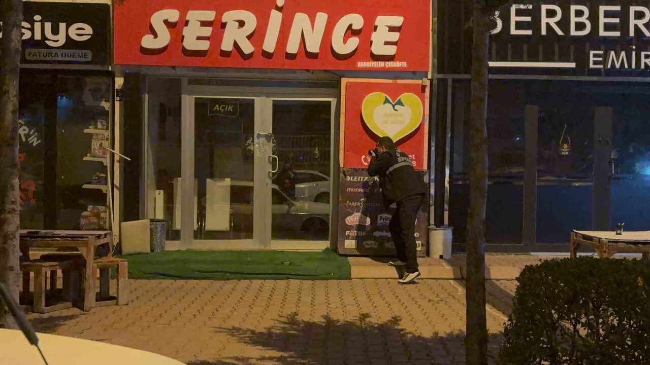 KAYSERİ'NİN TALAS İLÇESİNDE GECE SAATLERİNDE 2 ŞAHIS ÇİĞ KÖFTE DÜKKANINI KURŞUNLAYIP, KAYIPLARA...