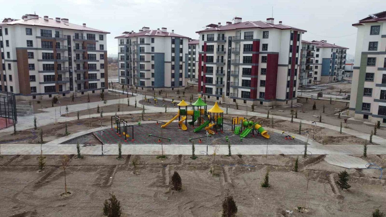 KAYSERİ BÜYÜKŞEHİR BELEDİYESİ TARAFINDAN YÜRÜTÜLEN ORUÇREİS KENTSEL DÖNÜŞÜM PROJESİ'NİN İKİNCİ...