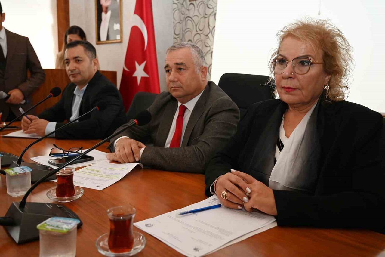 KEMER BELEDİYESİ ARALIK AYI MECLİS TOPLANTISI, KEMER BELEDİYE BAŞKAN VEKİLİ MEHMET AKIN...