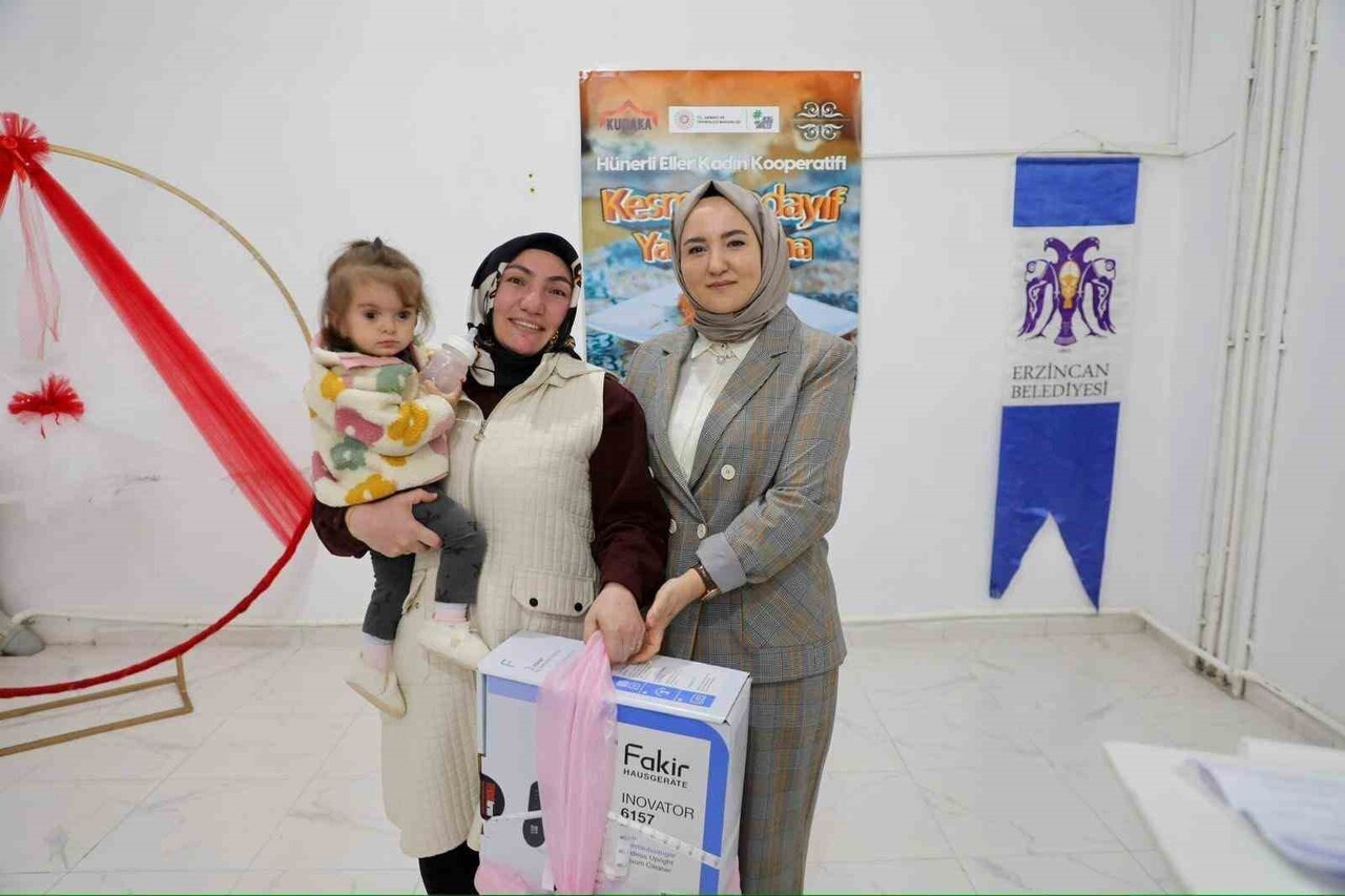 KESME KADAYIF YARIŞMASINDA ÖDÜLLER SAHİPLERİNİ BULDU