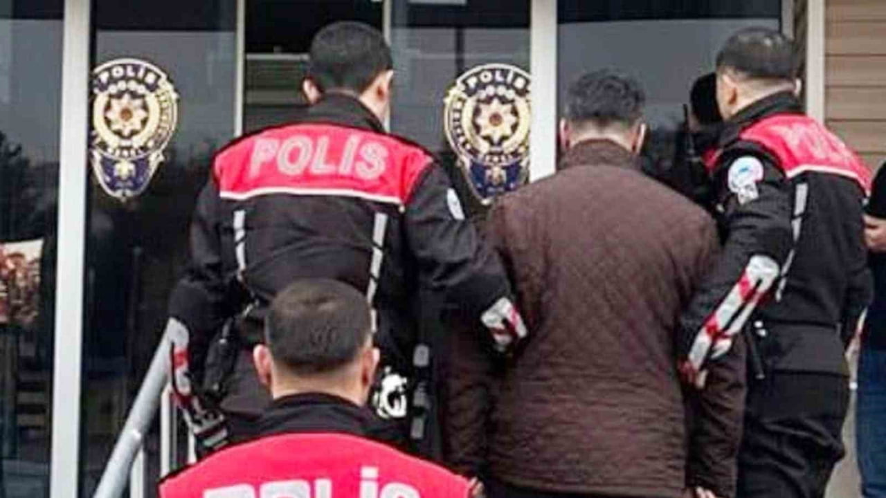 KIRIKKALE CUMHURİYET BAŞSAVCILIĞI TALİMATIYLA İL EMNİYET MÜDÜRLÜĞÜ ASAYİŞ ŞUBESİ EKİPLERİNCE...