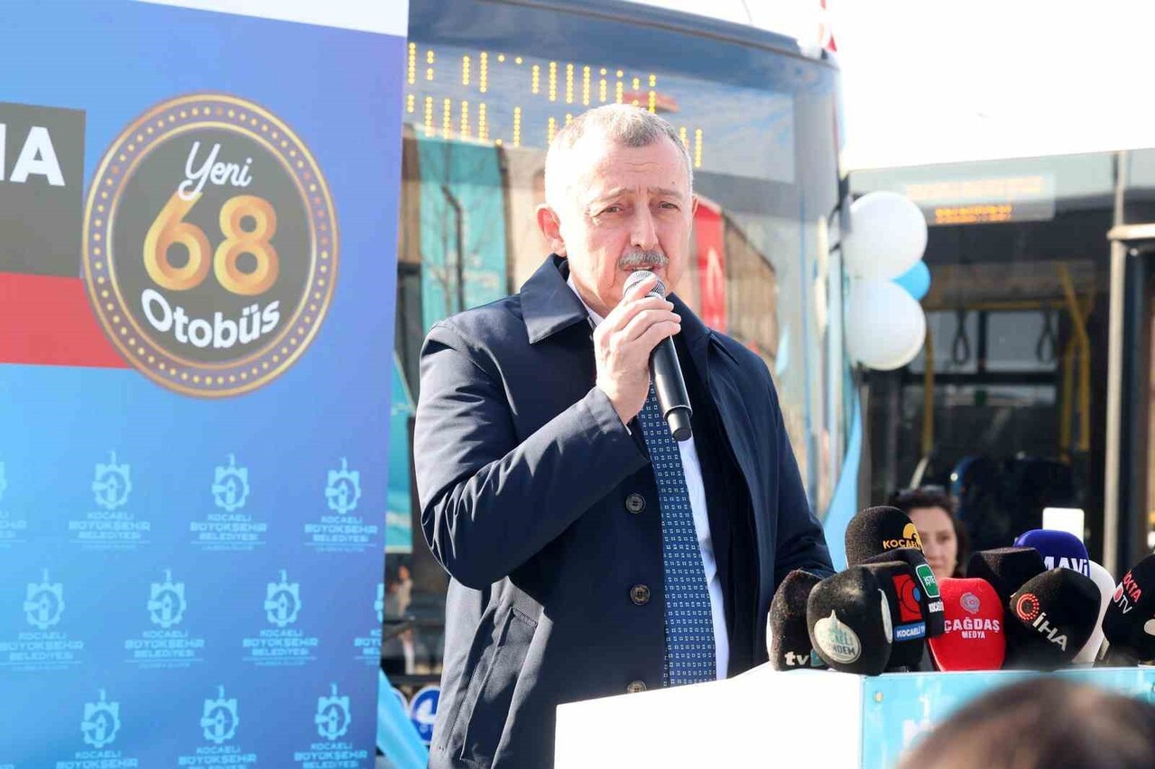 KOCAELİ BÜYÜKŞEHİR BELEDİYESİ BAŞKANI TAHİR BÜYÜKAKIN TÖRENDE BİR KONUŞMA YAPTI