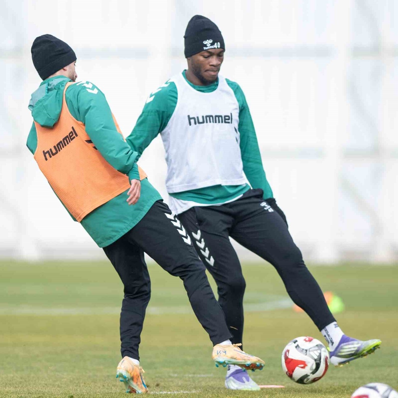 KONYASPOR, TRENDYOL SÜPER LİG’İN 16. HAFTASINDA FENERBAHÇE’YE KONUK OLACAĞI KARŞILAŞMANIN...