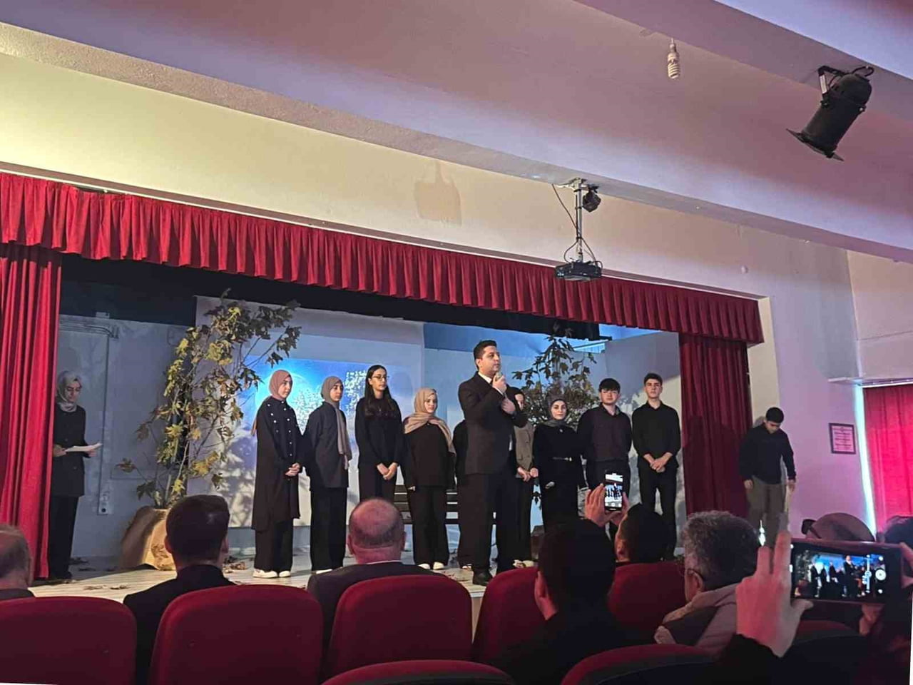 KÖŞK ANADOLU İMAM HATİP LİSESİ TARAFINDAN DÜZENLENEN “ŞİİR VE MÜZİK DİNLETİSİ” PROGRAMI...