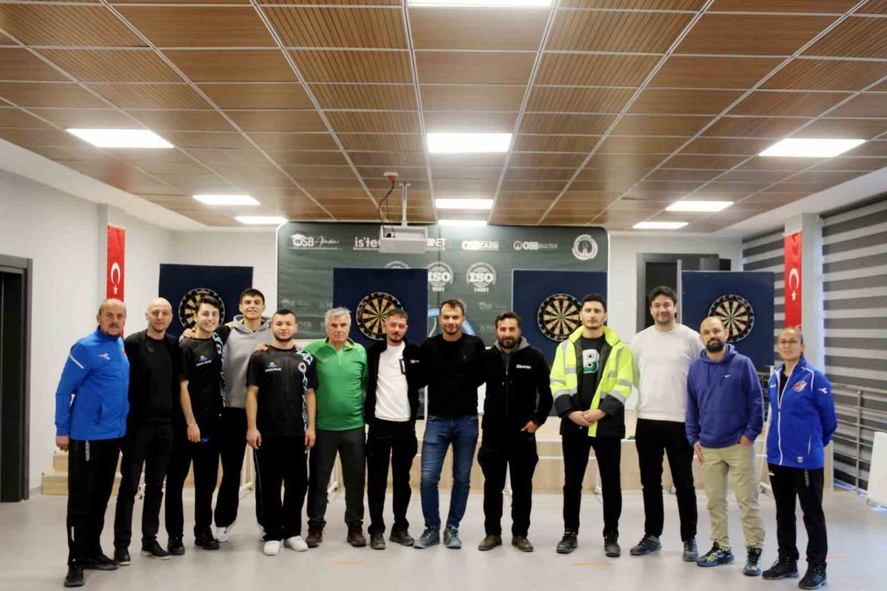 KÜTAHYA OSB’DE FİRMALAR ARASI DART TURNUVASI HEYECANI