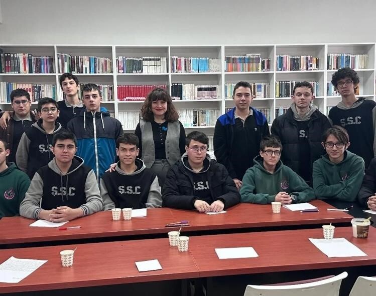 KÜTAHYA ŞEHİT SELİM CANSIZ AİHL’DE ÖĞRENCİ, YAZAR BULUŞMASI