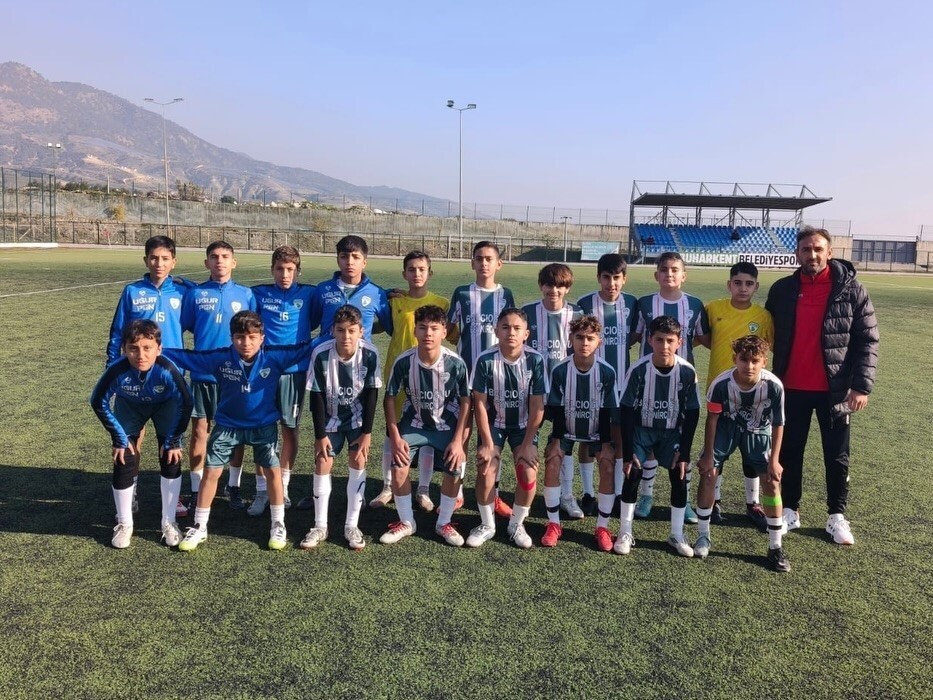 LİGİN BİTİMİNE 2 HAFTA KALA KENDİ SAHASINDA PAMUKSPOR’U MAĞLUP EDEN BUHARKENT BELEDİYESPOR U14...