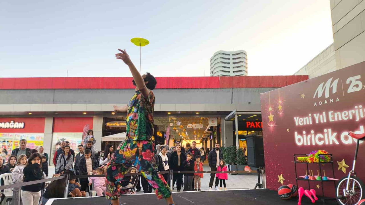 M1 ADANA ALIŞVERİŞ MERKEZİ 25'İNCİ YILINI VE YENİ YILI ADANALILAR İLE BİRLİKTE KUTLAMAK ÜZERE ÖZEL...