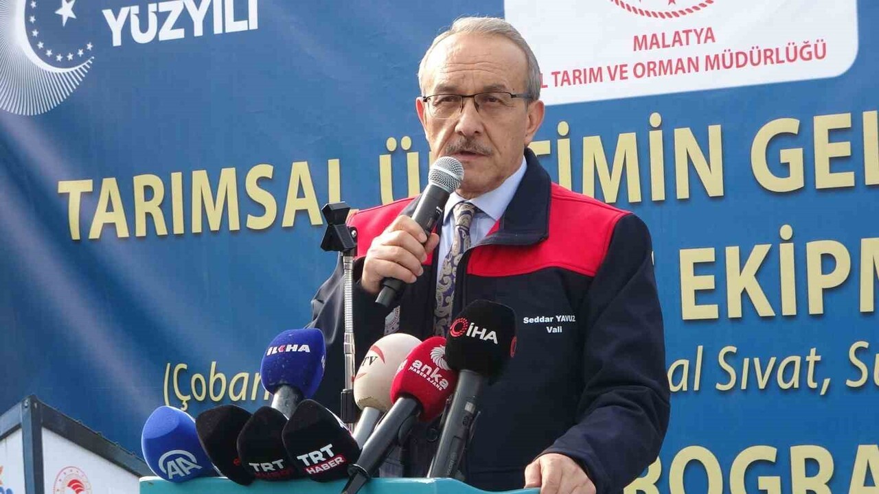 MALATYA'DA HAYVAN YETİŞTİRİCİLERİNE ÇOBAN EVİ, AKILLI YEMLİK, METAL SIVAT, SÜT GÜĞÜMÜ VE BUZAĞI...