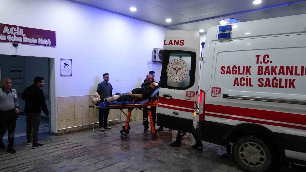 MALATYA'DA HUSUMETLİLERİN SİLAHLI KAVGASINDA 3 KİŞİ YARALANDI. OLAYDA 5 KİŞİ İSE GÖZALTINA...