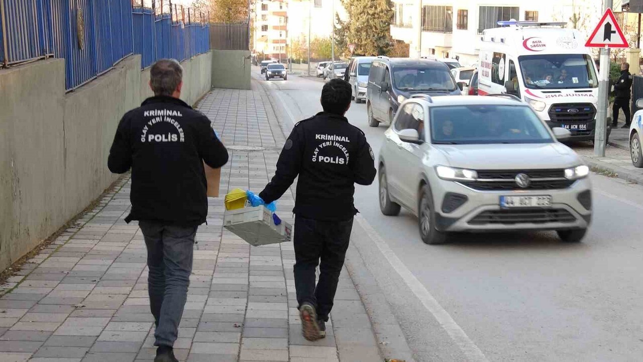 MALATYA’DA 61 YAŞINDAKİ KADIN YATAĞINDA ÖLÜ BULUNDU