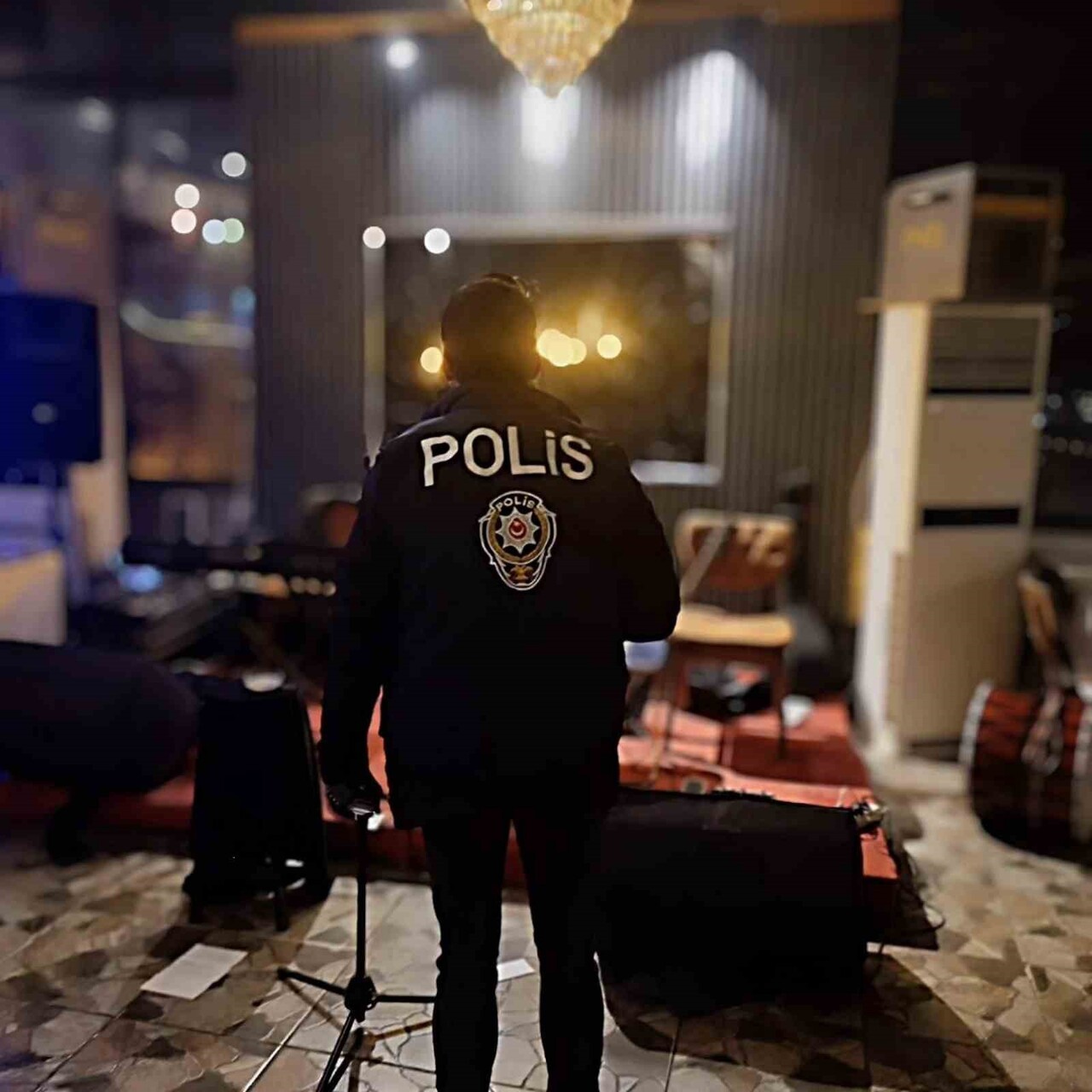 MARDİN İL EMNİYET MÜDÜRLÜĞÜ EKİPLERİNCE HUZUR VE GÜVEN UYGULAMASI KAPSAMINDA 91 ARAÇ SÜRÜCÜSÜNE...