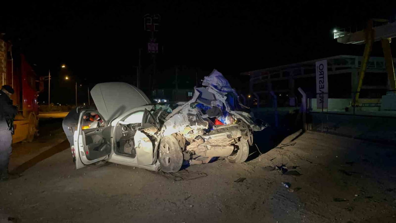 MENTEŞE’DE FECİ KAZA: 1 ÖLÜ, 1 AĞIR YARALI