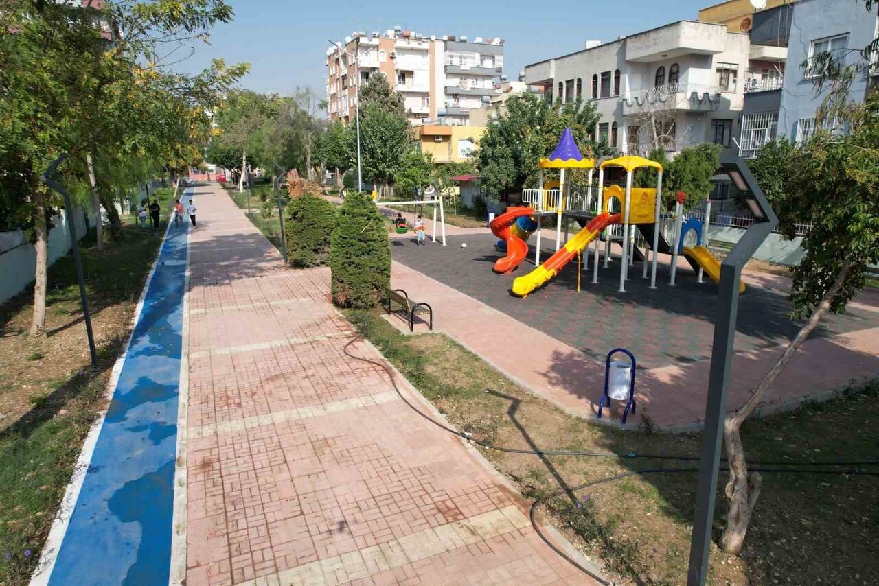 MERSİN'İN MERKEZ İLÇE AKDENİZ BELEDİYESİ, YENİMAHALLE’DE VATANDAŞLARIN YOĞUN OLARAK KULLANDIĞI...