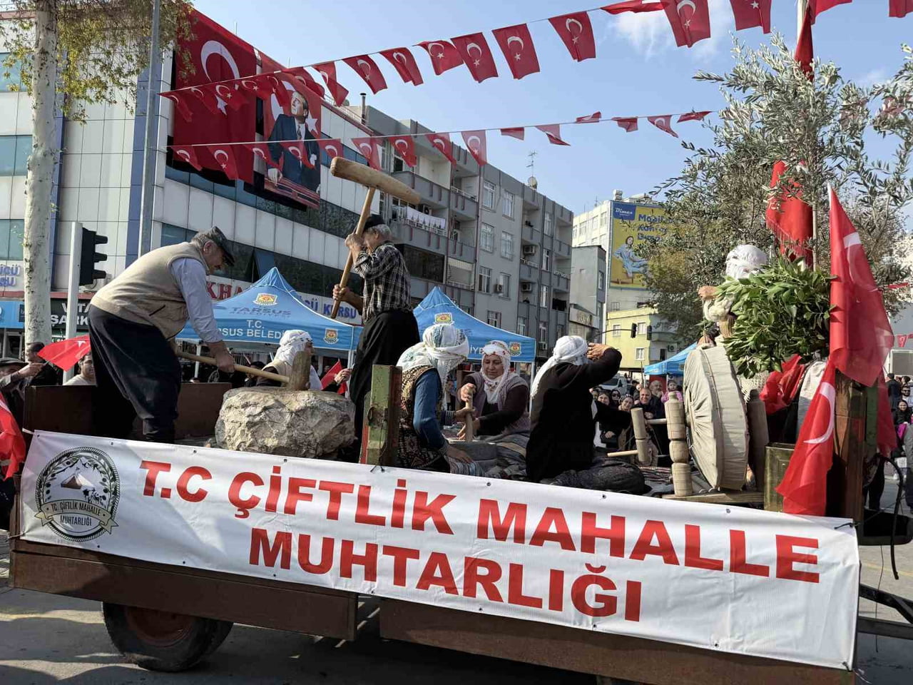 MERSİN'İN TARSUS İLÇESİNİN DÜŞMAN İŞGALİNDEN KURTULUŞUNUN 104. YILI ÇEŞİTLİ ETKİNLİKLERLE...