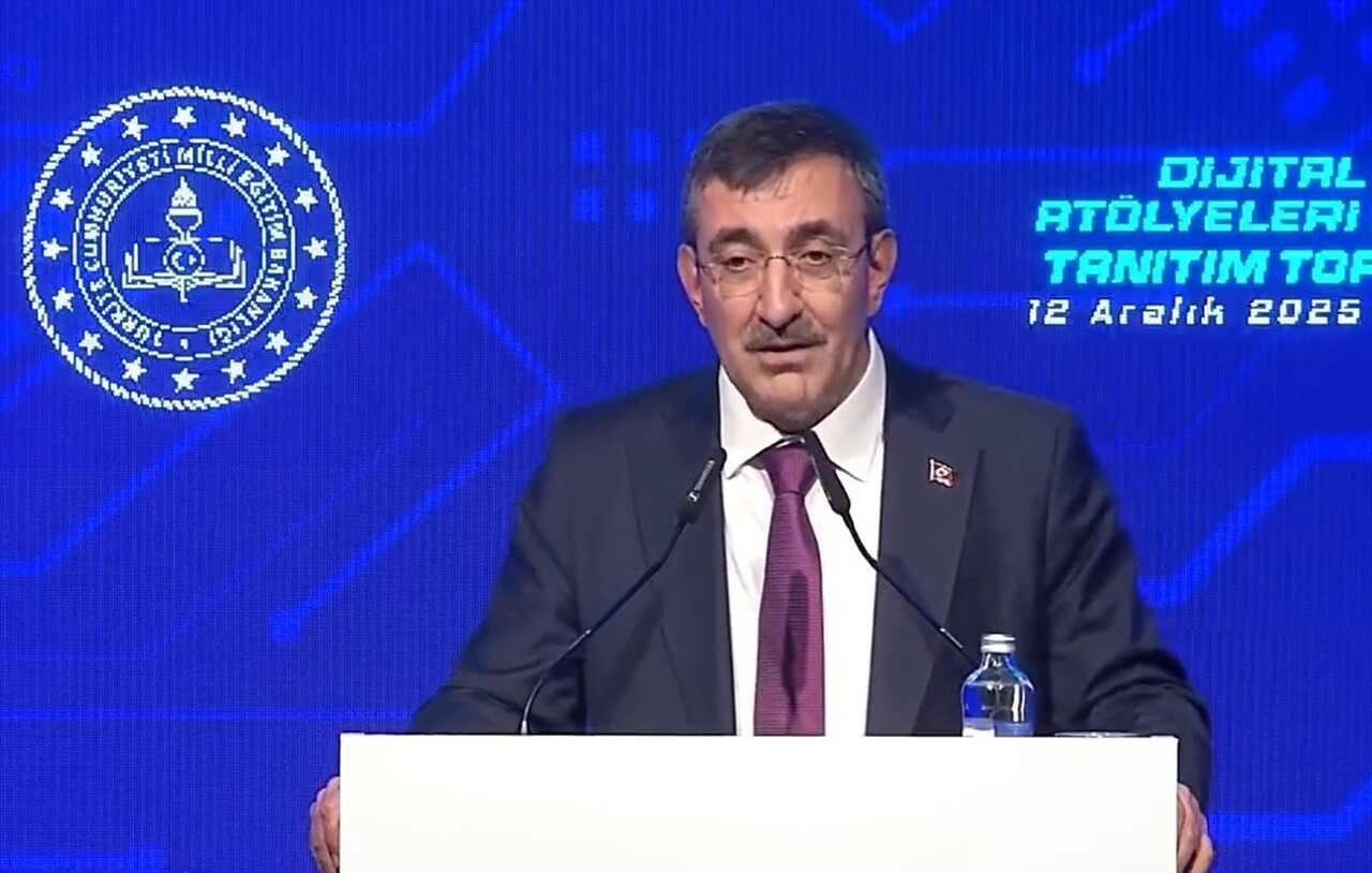 MİLLİ EĞİTİM BAKANLIĞI TARAFINDAN HAYATA GEÇİRİLEN DİJİTAL İKİZ ATÖLYELERİ PROJESİ'NİN TANITIM...