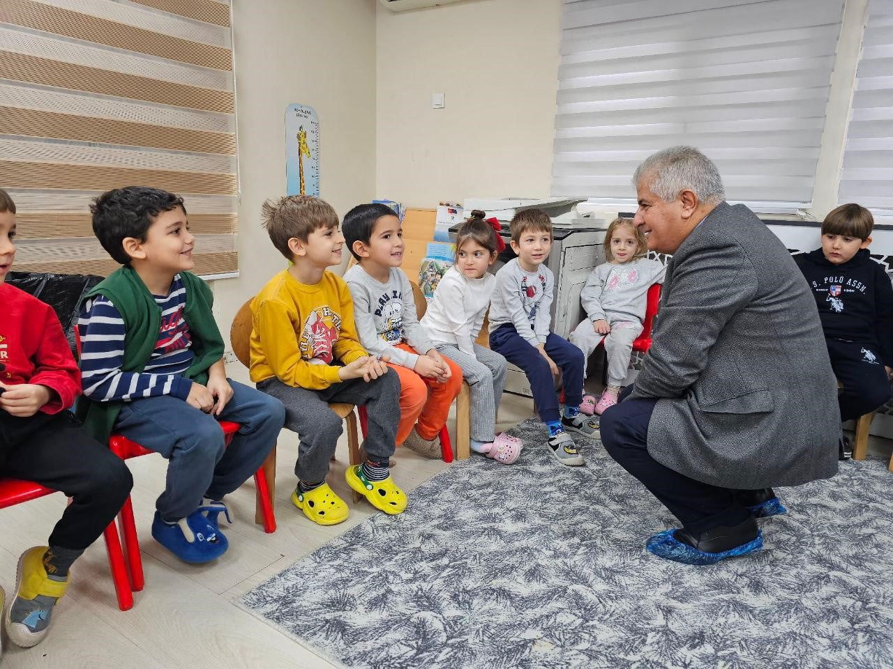 MİLLİ EĞİTİM MÜDÜRÜ ANAOKULUNDA MİNİK ÖĞRENCİLERLE BULUŞTU