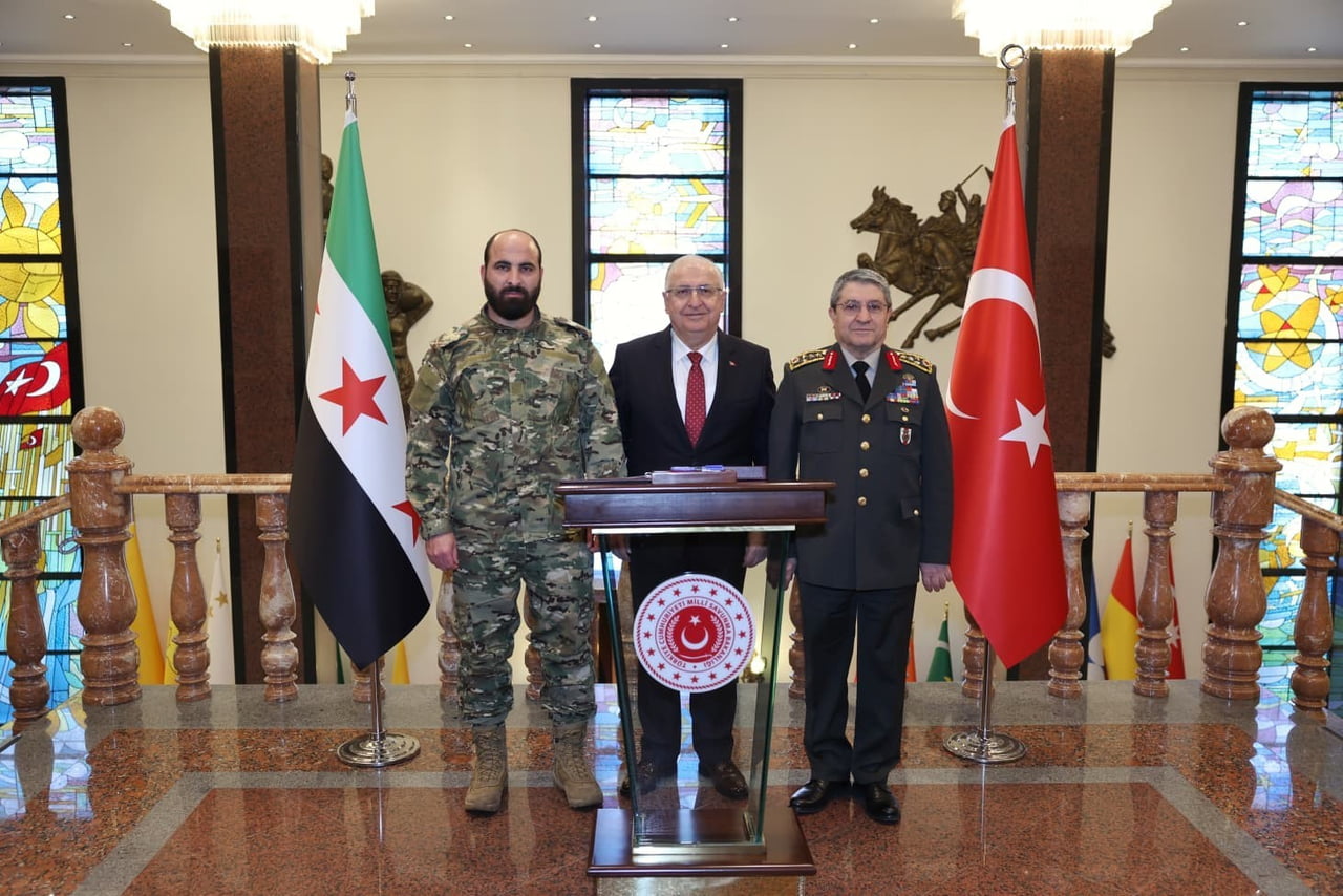 MİLLİ SAVUNMA BAKANI YAŞAR GÜLER, SURİYE GENELKURMAY BAŞKANI TÜMGENERAL NUREDDİN ALİ NA’SAN’I...