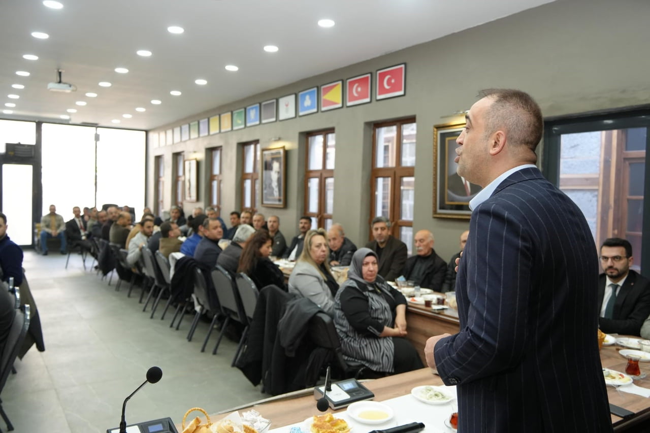 MİLLİYETÇİ HAREKET PARTİSİ (MHP) ERZURUM İL BAŞKANLIĞI, SENDİKA TEMSİLCİLERİNİ KAHVALTI...