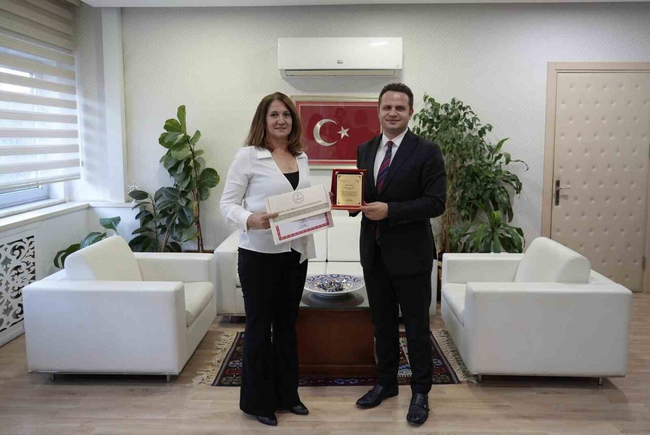 MUĞLA’DA "İZ BIRAKAN ANILAR" YARIŞMASININ ÖDÜLLERİ SAHİPLERİNİ BULDU