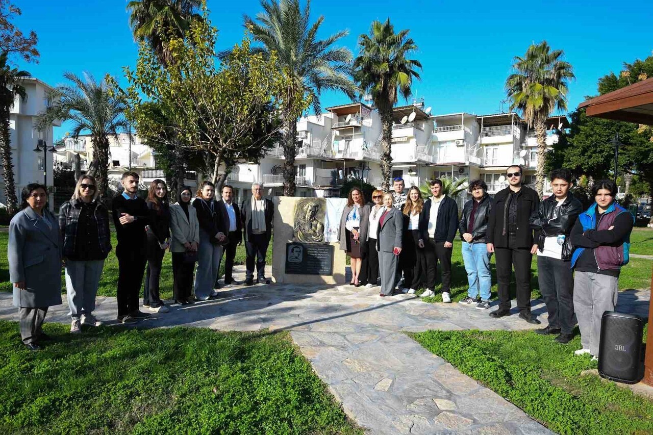 MURATPAŞA BELEDİYESİ, AKDENİZ ÜNİVERSİTESİ SİYASET BİLİMİ VE KAMU YÖNETİMİ BÖLÜMÜ ÖĞRENCİLERİNİ...